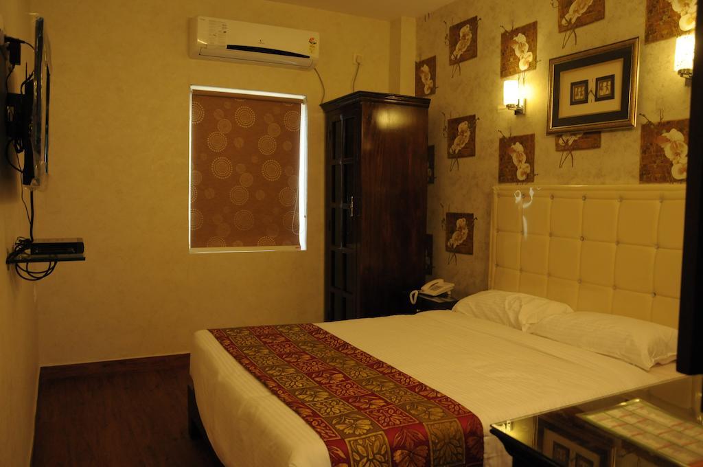 Hotel Executive Inn Vijayawāda Exterior foto